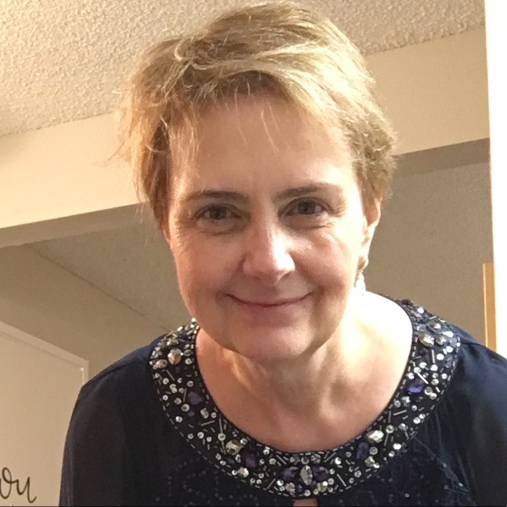 Meet your Posher, Kelly